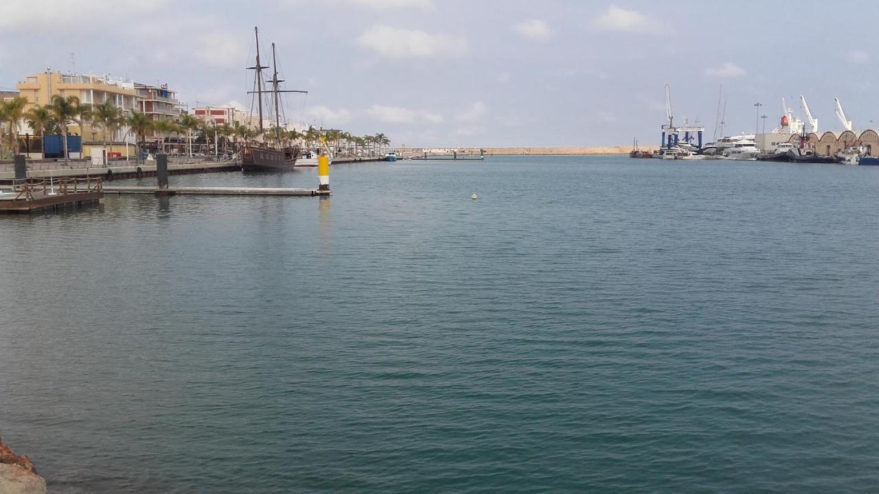 205 I Posada Del Mar I Encantador Hostel En La Playa De Gandia Экстерьер фото